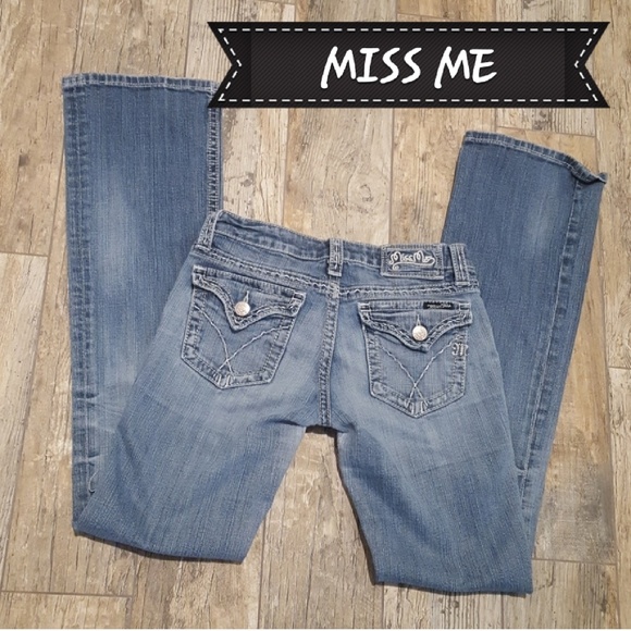 Miss Me Denim - ♣️  Miss Me  DISTRESSED jeans